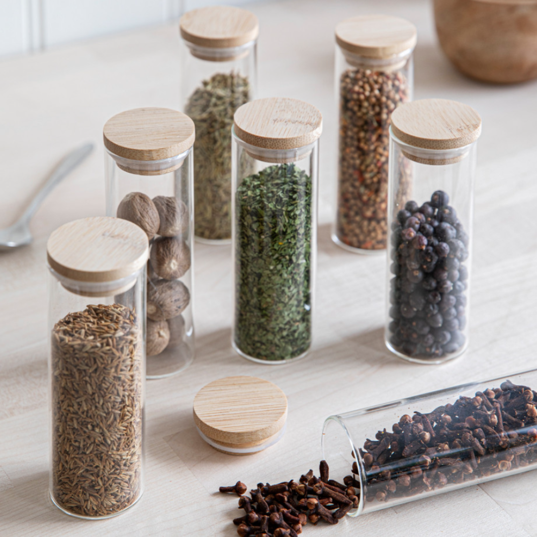 Spice Rack | This spice rack is the perfect way to keep your spices organised and stylish. 